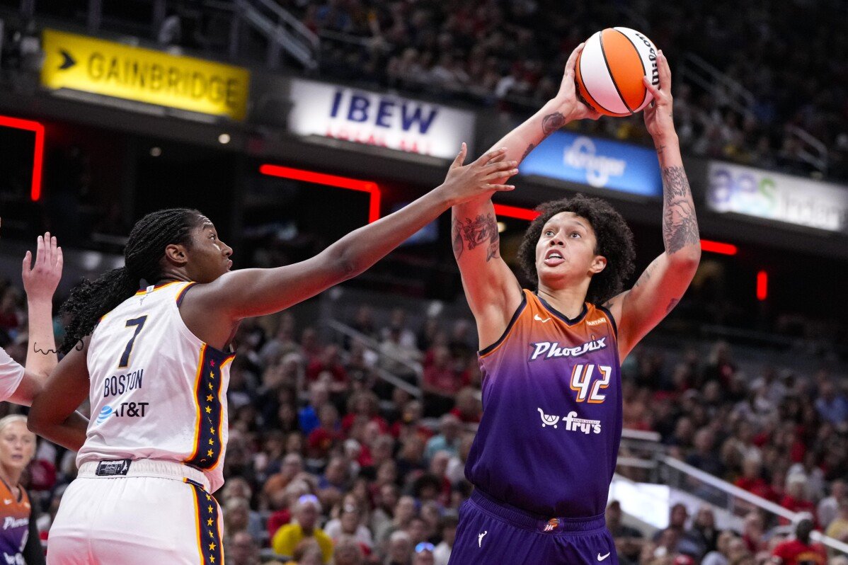 Griner, Jones entre las selecciones de la WNBA para las competencias del viernes. Clark, Ionescu no participarán